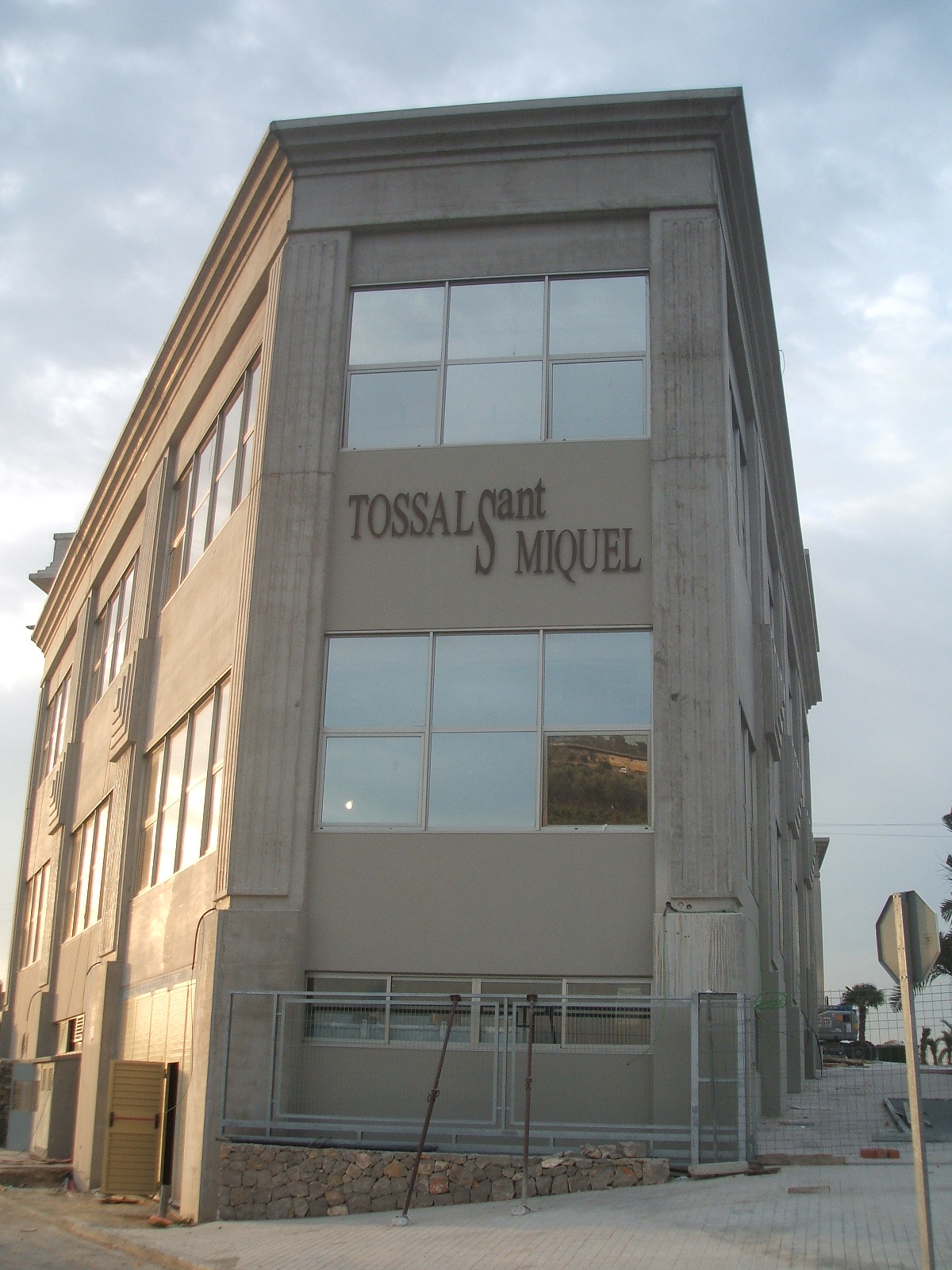 2006_12242412060019