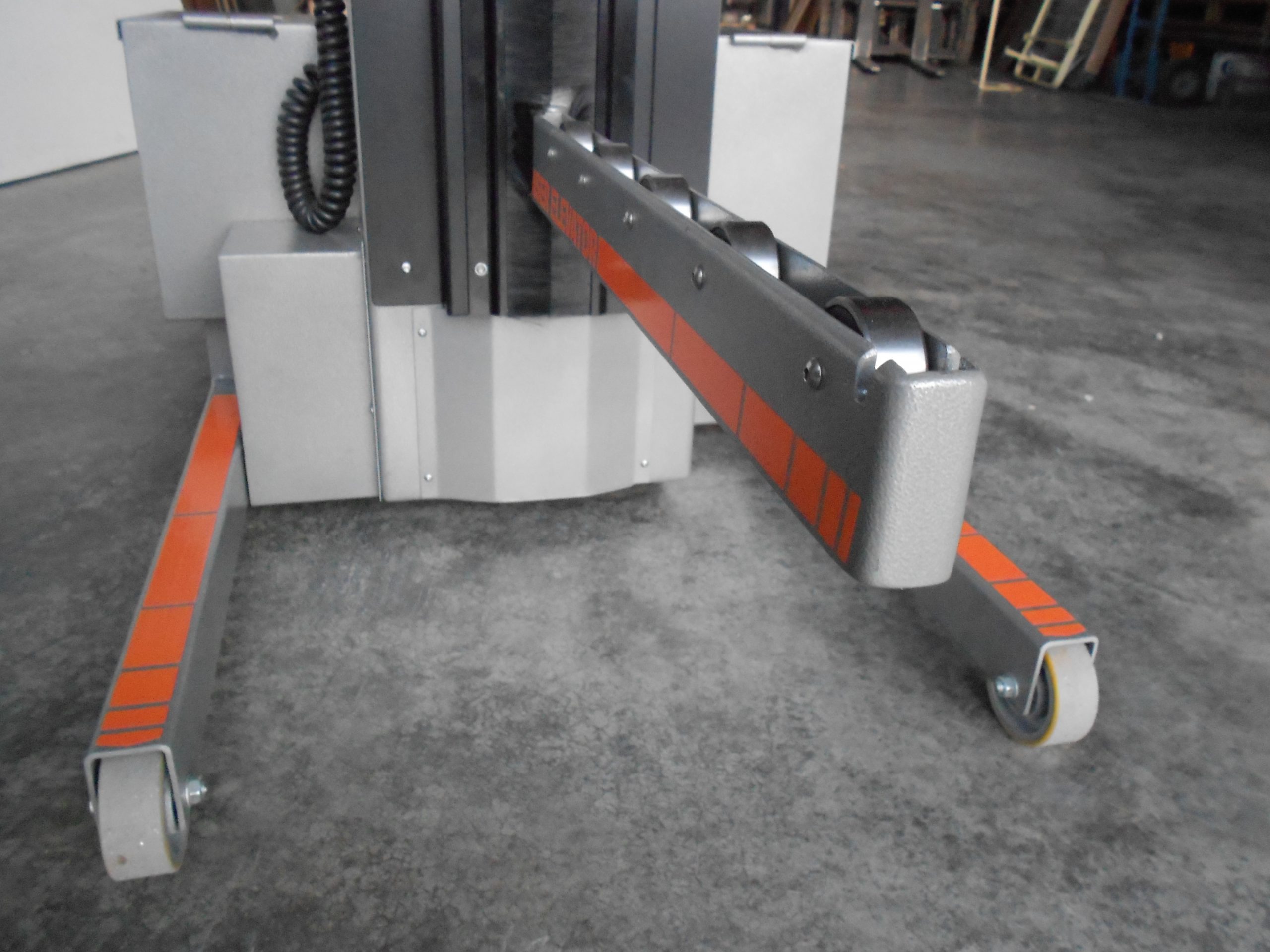 maquina elevadora rodillo 150 kilos